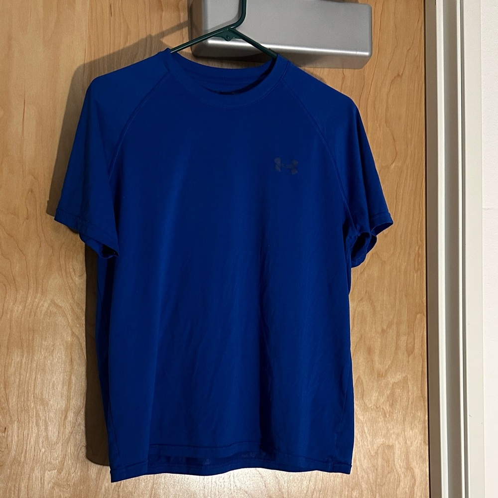 Under Armour Short Sleeve Tee in Deep Blue